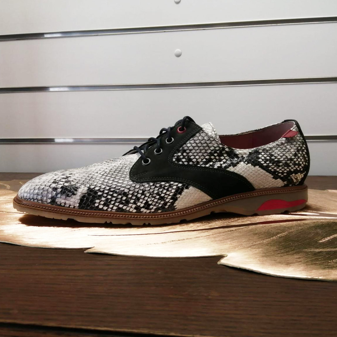 Maßschuh III / Maßschuhschmiede
